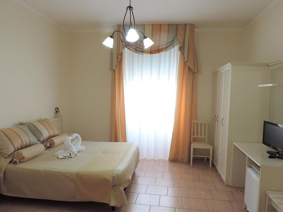Rs San Sebastiano Holidays Acireale Eksteriør bilde